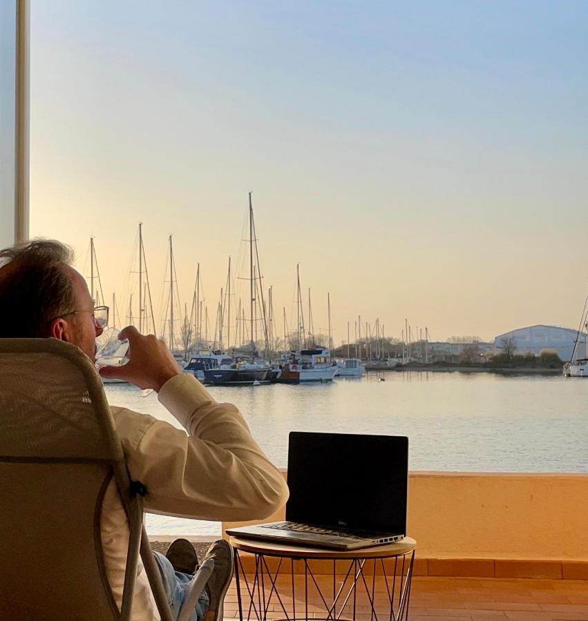 Studio - Les Pieds Dans L'Eau Agreable En Toutes Saisons 4 Couchages - Climatisation - Parking Prive - Piscine Sur Mer - Vue Magnifique Et Rare - Situation Optimum - Les Argonautes - Ile Des Pecheurs - Cap D'Агде Екстериор снимка